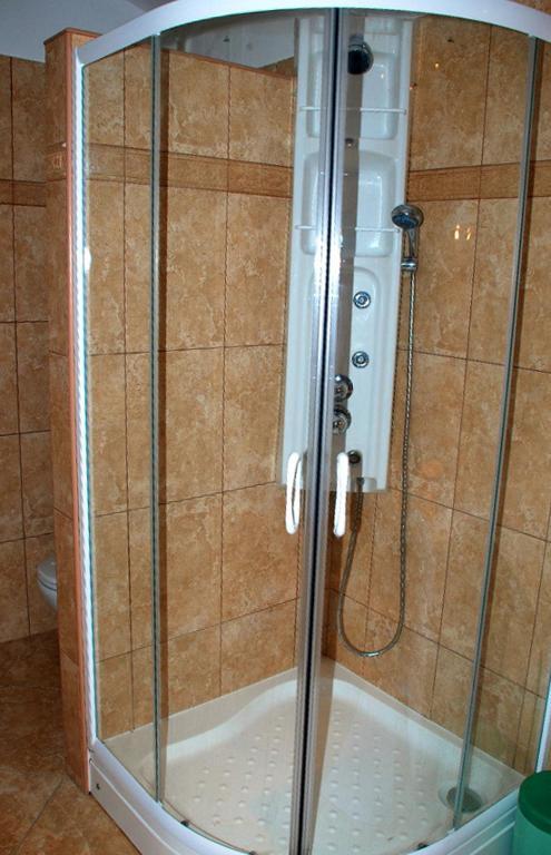 Janus Apartman Sárvár Kamer foto