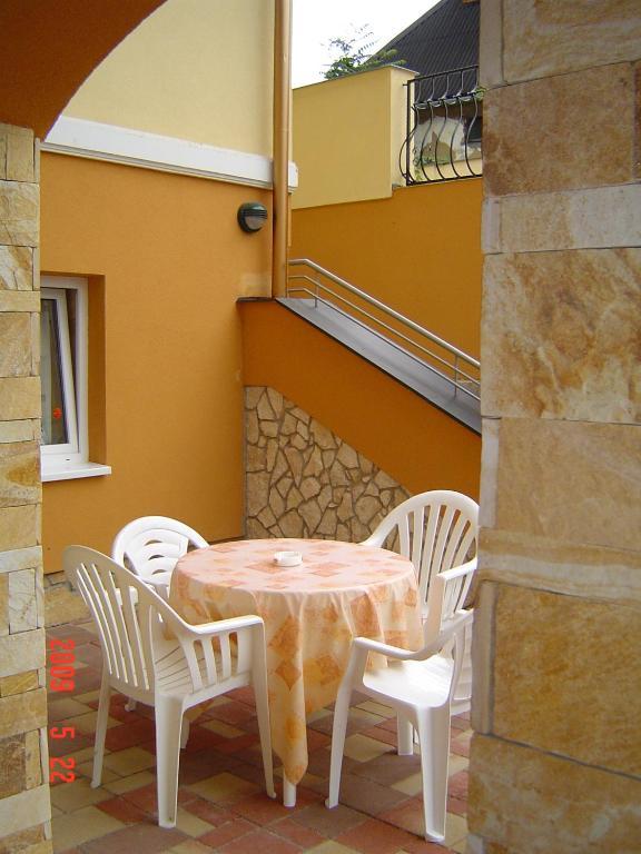 Janus Apartman Sárvár Kamer foto