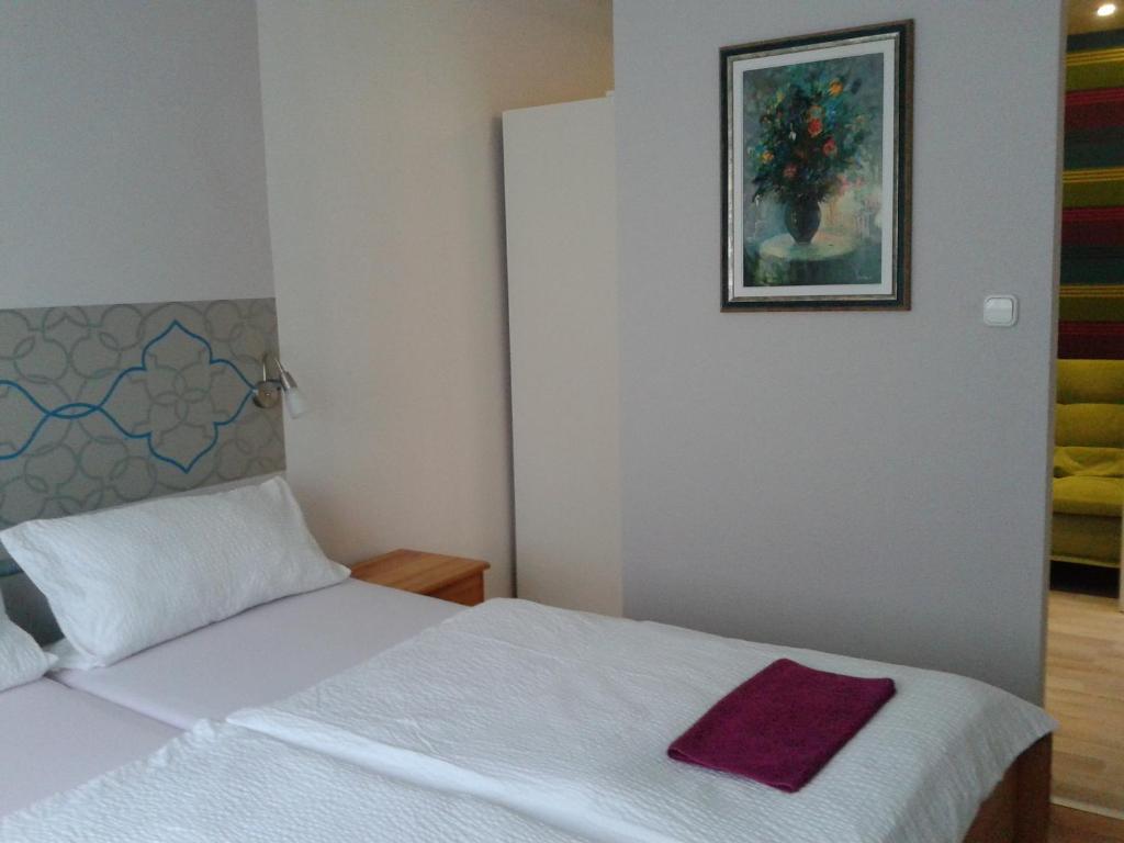 Janus Apartman Sárvár Kamer foto